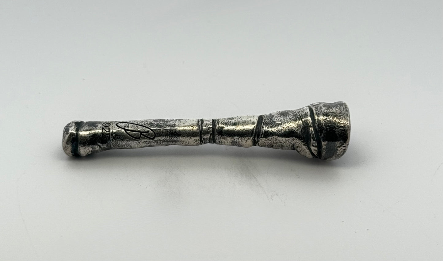 Object B - CIGARETTE HOLDER