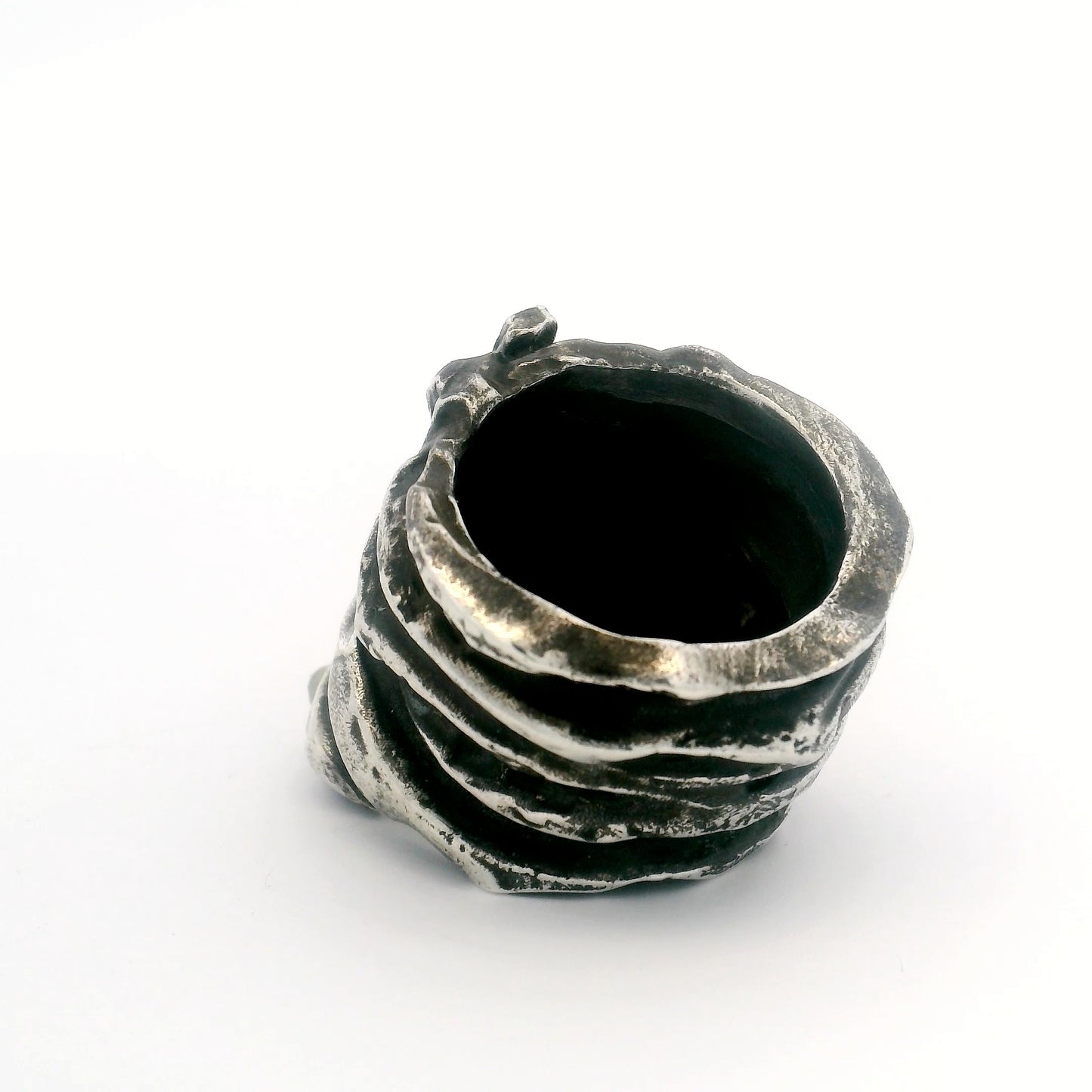Object B - RING 02