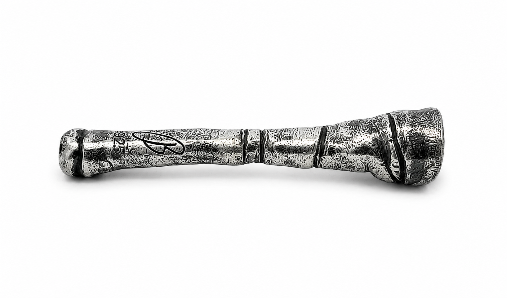 CIGARETTE HOLDER