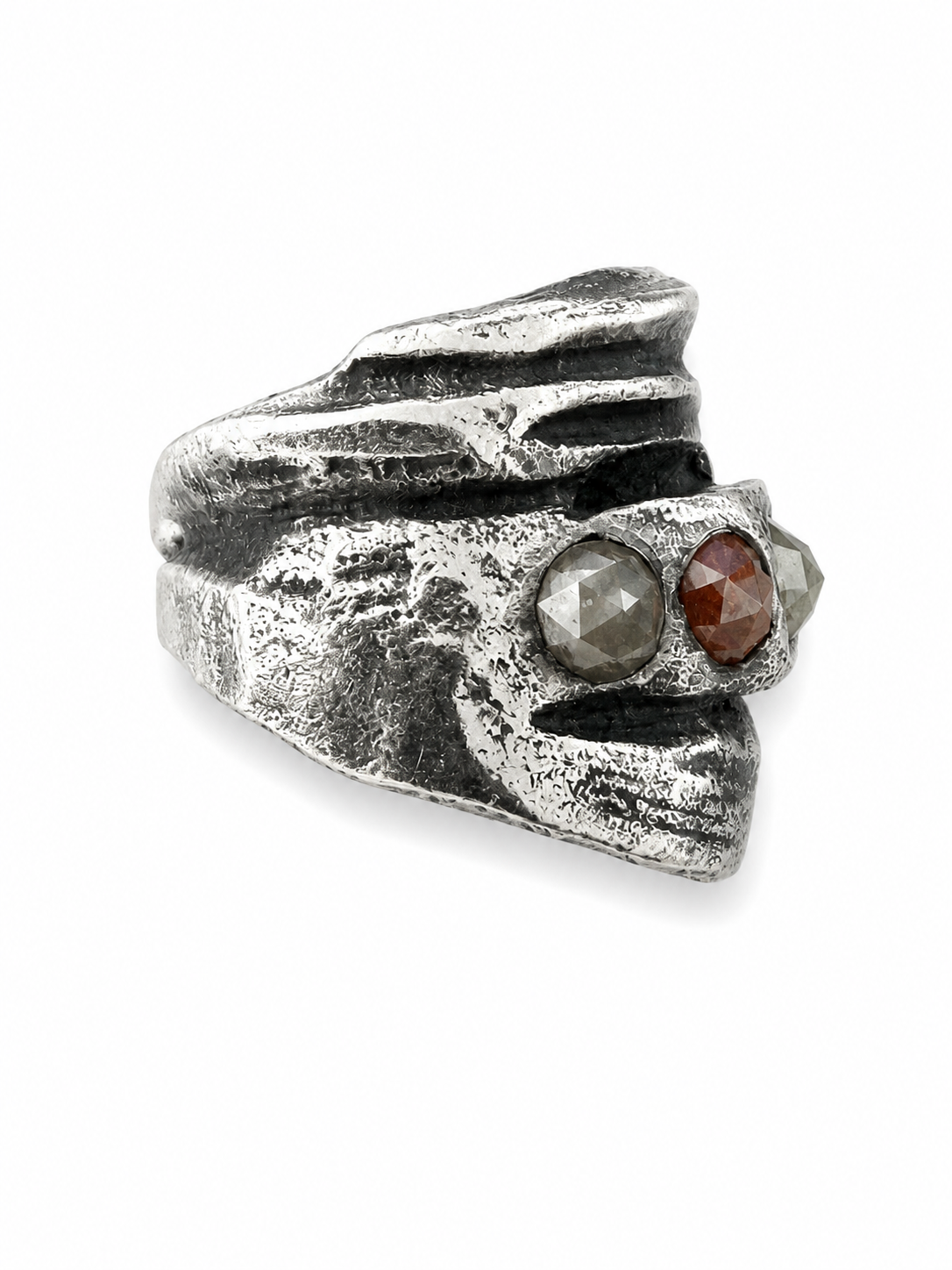 NR02 - DIAMOND